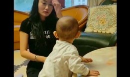 小姨带娃爆料视频播放